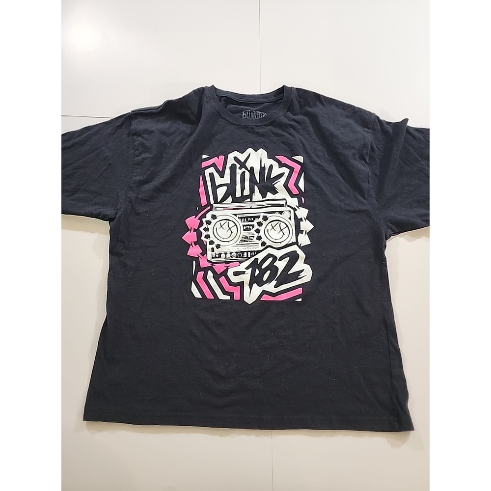 Blink 182 Tee Shirt Top Womens Size‎ XL Black Vintage Style Band Graphic Logo